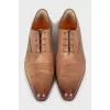 Men's shoes with perforated toe