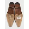 Men's shoes with perforated toe