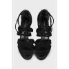 Suede sandals with zipper