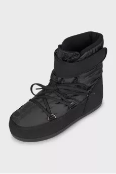 Men's boots with velcro fastening