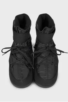 Men's boots with velcro fastening