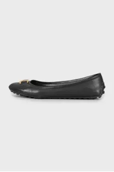 Leather ballet shoes with gold logo