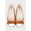Two-tone ballet flats with gold buckle