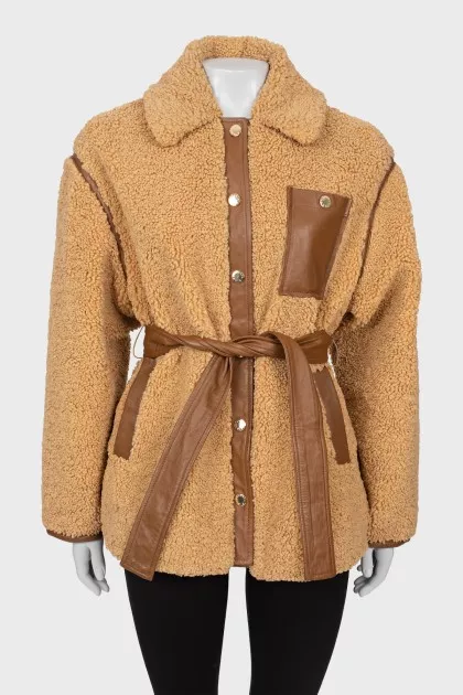 Short fur coat with a belt