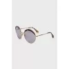 Round sunglasses in animal print