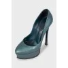 Dark green patent leather shoes