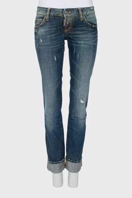 Ripped effect jeans