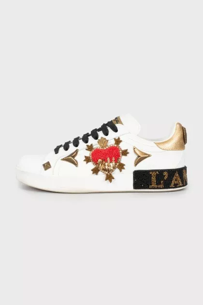 Decorated leather sneakers