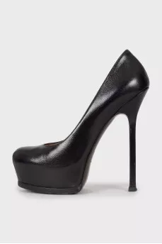 Black leather shoes
