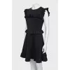 Fitted dress with ruffles