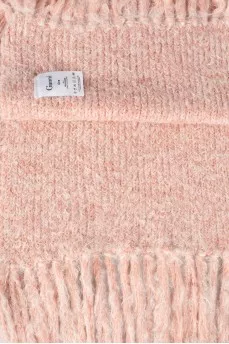 Knitted scarf with fringe