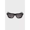Sunglasses with curtains
