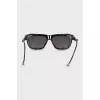 Sunglasses with curtains