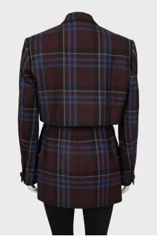 Checkered jacket with a slit at the back