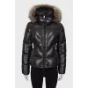 Fitted down jacket with fur