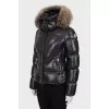 Fitted down jacket with fur