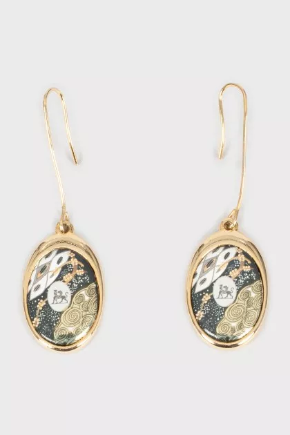 Gold-tone drop earrings with a pattern