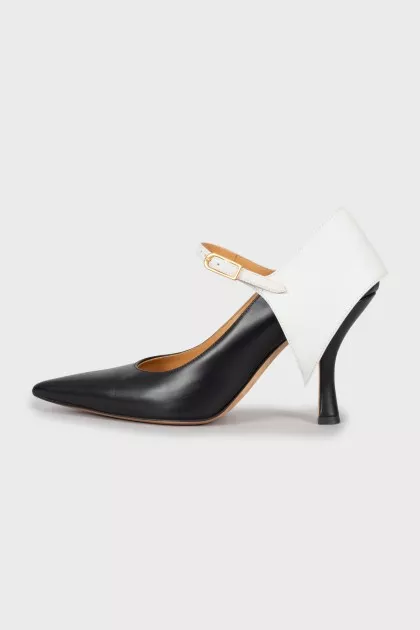 Leather shoes black and white