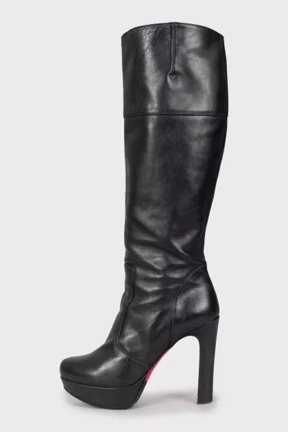 Black high heel boots