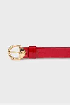 Patent leather belt with signature embossing