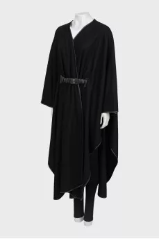 Black cape on the belt