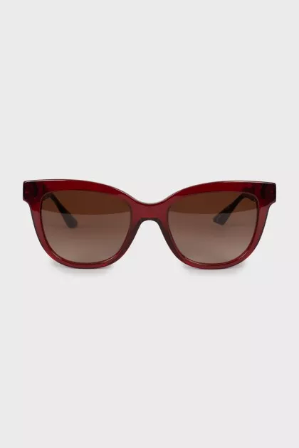 Sunglasses with red frames