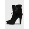 Suede ankle boots with ties