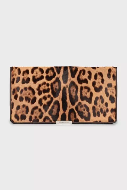 Short pile leather clutch