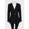 Fitted jacket with tag