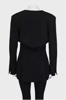 Fitted jacket with tag