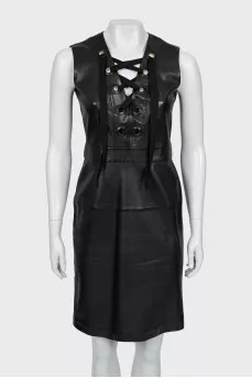 Sleeveless leather dress