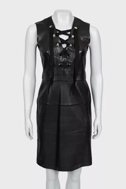 Sleeveless leather dress