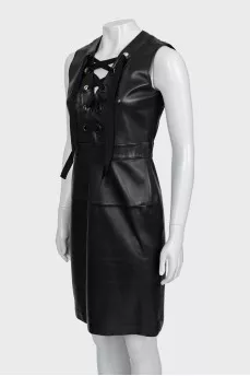 Sleeveless leather dress