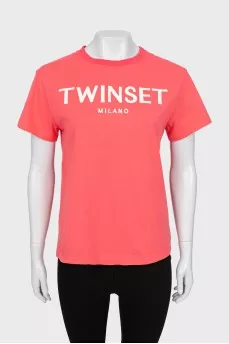 Pink T-shirt with embroidered logo