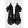 Boots Monolith