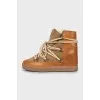 Boots Nowles