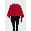 Wool poncho with fringes