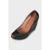 Leather high wedge shoes