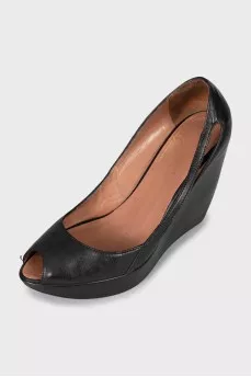 Leather high wedge shoes