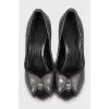 Gray leather open toe shoes