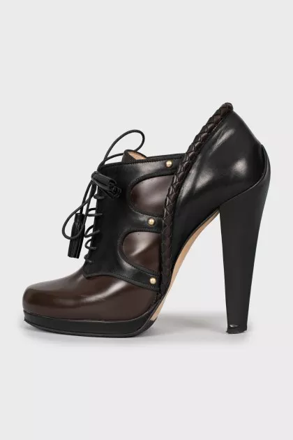 Mixed color leather ankle boots