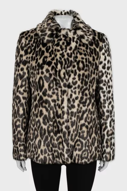 Eco-fur coat in animal print