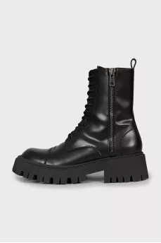 Men's boots with chunky soles