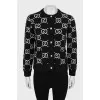Cardigan with buttons in signature print