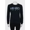Sweatshirt decorated with sequins
