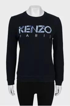 Sweatshirt decorated with sequins