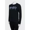 Sweatshirt decorated with sequins