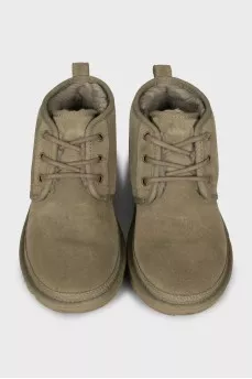 Insulated green boots