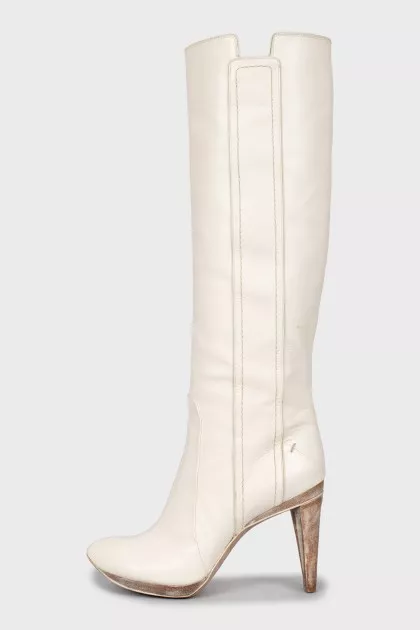 White leather boots
