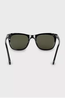 Черные солнцезащитные очки wayfarer